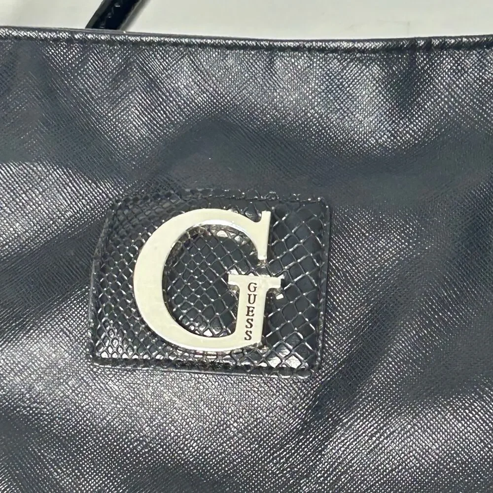 GUESS Black Weekender Travel Tote Overnight Duffel Carry On Shoe Compartment